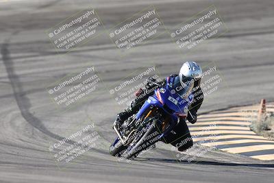 media/Jan-15-2026-Racers Edge (Thu) [[dfebeb70ab]]/3-B Group/Session 2 (Bowl Exit)/